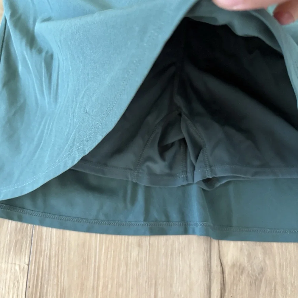 Abercrombie & Fitch The Traveller Mini Active Dress in Green Size Medium